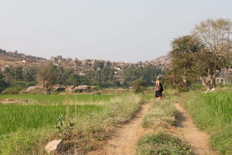 India 2010 - Hampi - Virupapur Gaddi